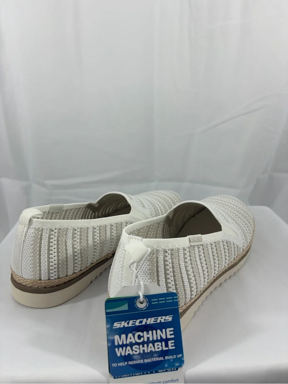 NWT BOBS By Skechers Women's Size 7.5 White Soft Slip-On Knit Espadrille Flats